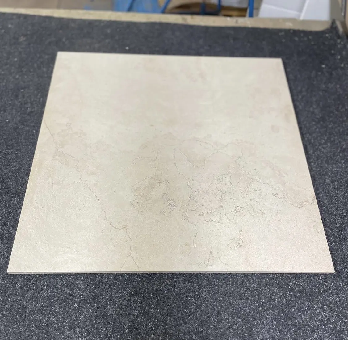 ABSOLUTE POLISHED BEIGE (39sqm JOB OFFER)